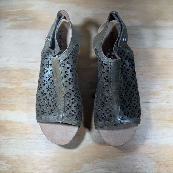 Josef Seibel Olive Green Sandals Women’s Size 8.5 - Picture 2 of 6